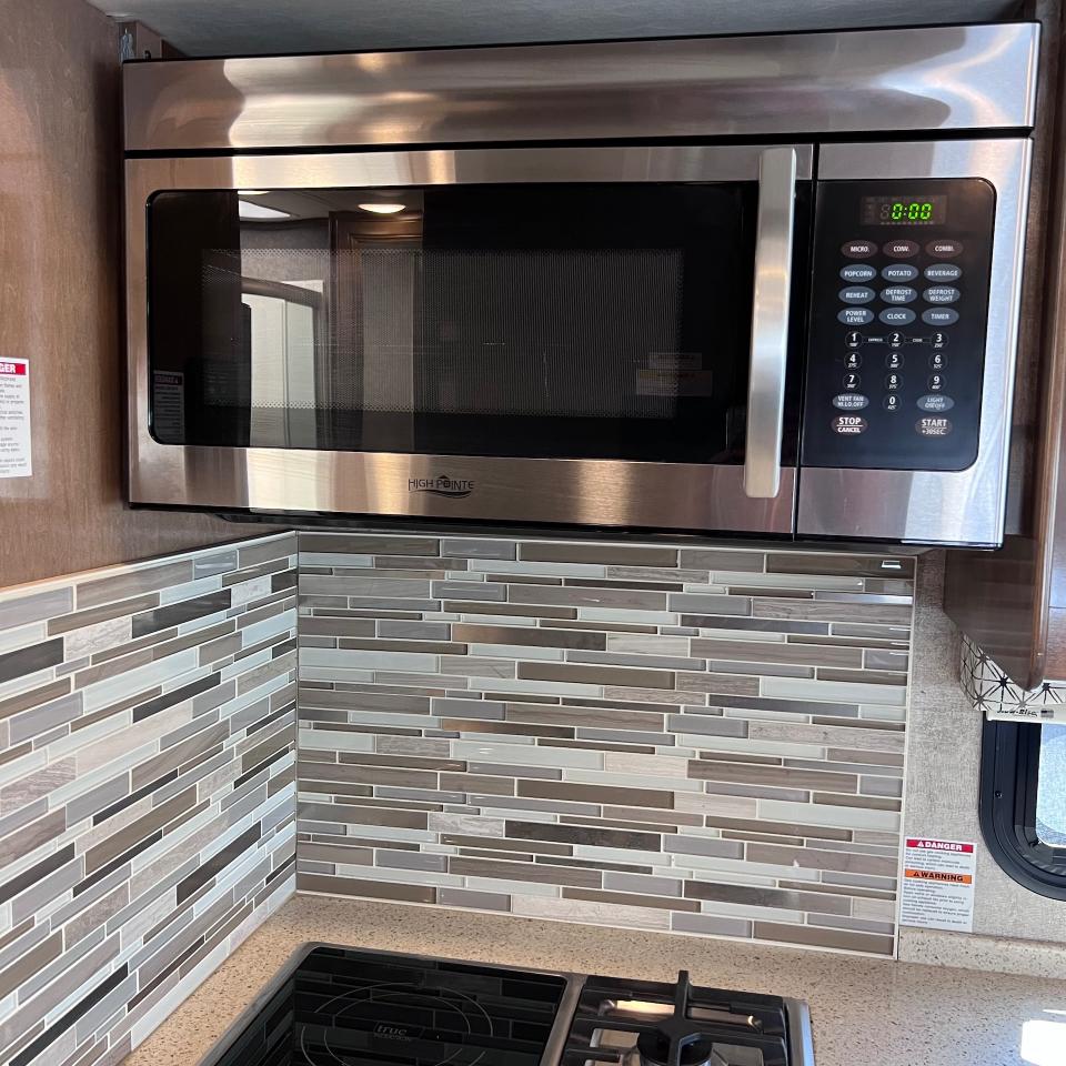 Thor Motor Coach Miramar  2019