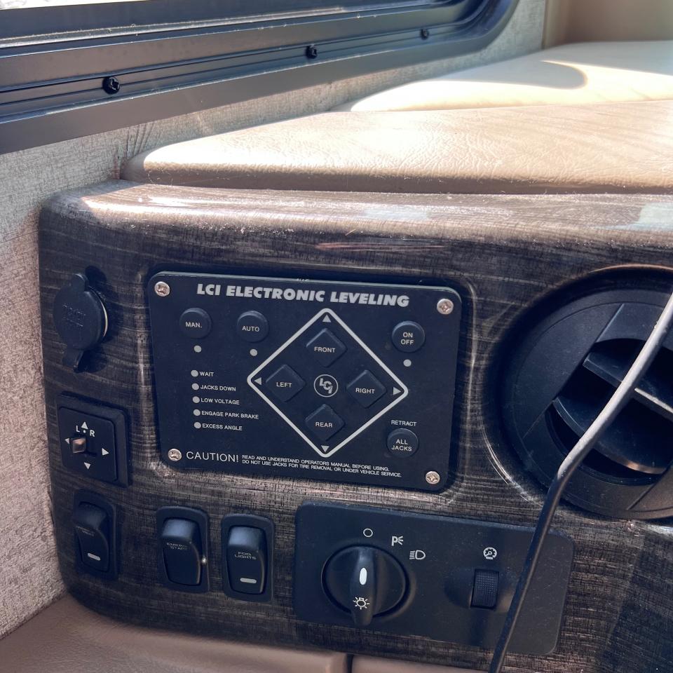 Thor Motor Coach Miramar  2019