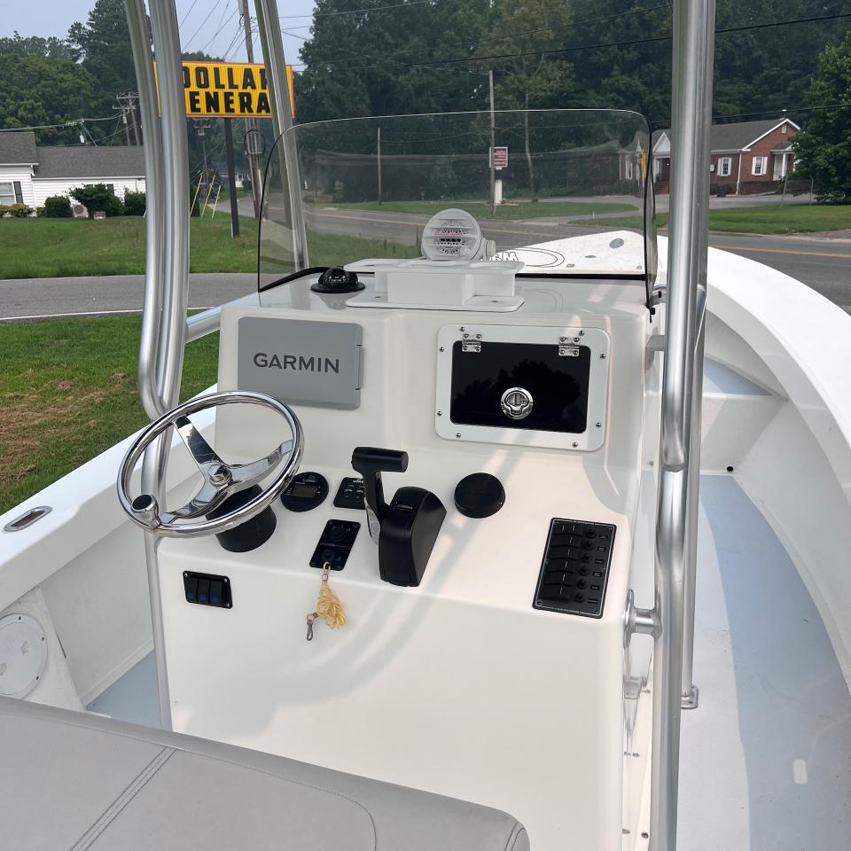MayCraft 2300 Cape Classic  2023