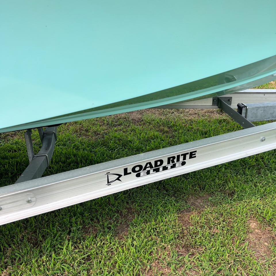 MayCraft 2300 Cape Classic  2023