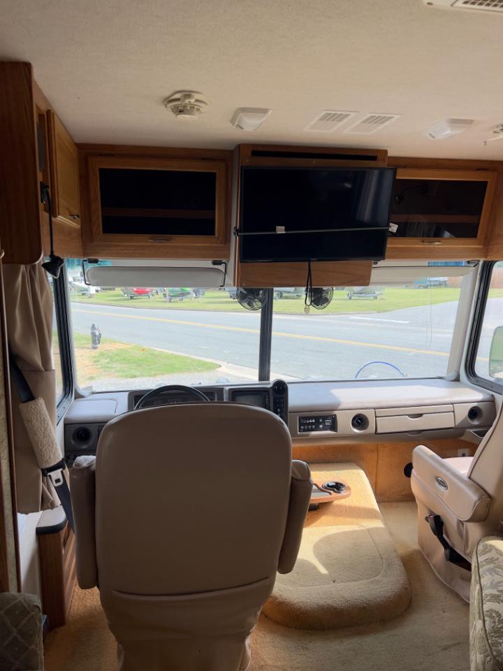 Fleetwood Bounder  2004