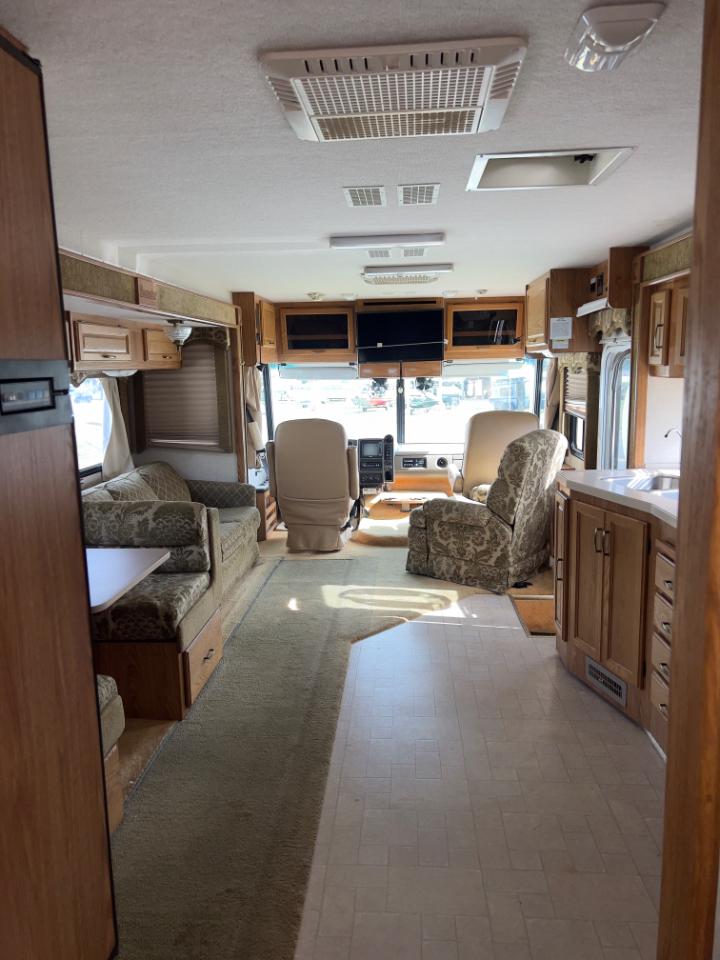 Fleetwood Bounder  2004