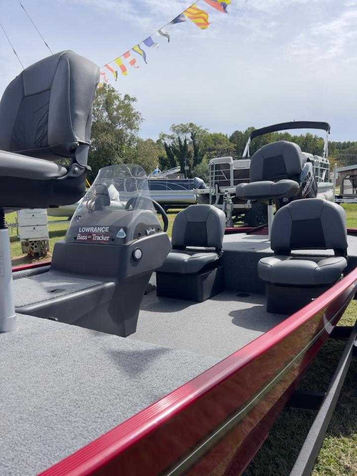 Tracker Bass Tracker Classic XL  2024