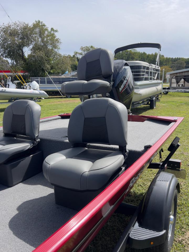 Tracker Bass Tracker Classic XL  2024