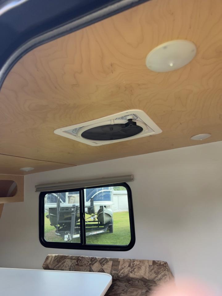 Rustic Trail Kodiak Stealth  2023