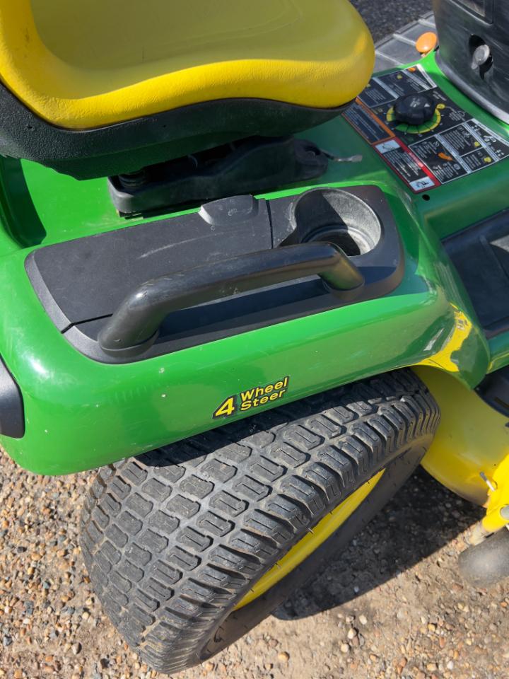John Deere Mower  2018