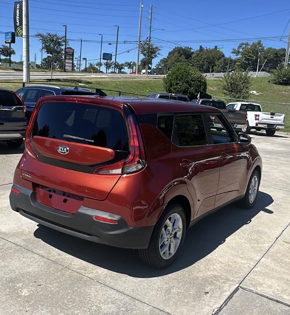 2021 Kia Soul S - Photo 13