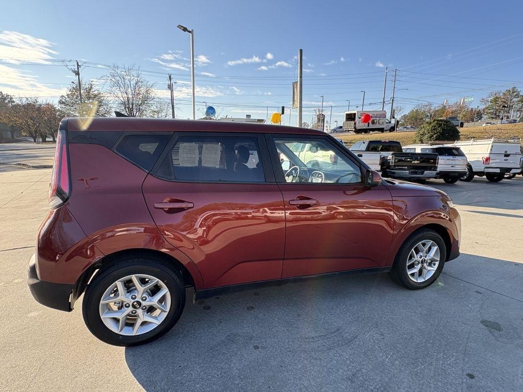 2021 Kia Soul S - Photo 16