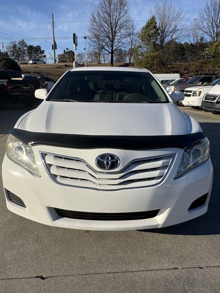 2011 Toyota Camry Base 6-Spd AT