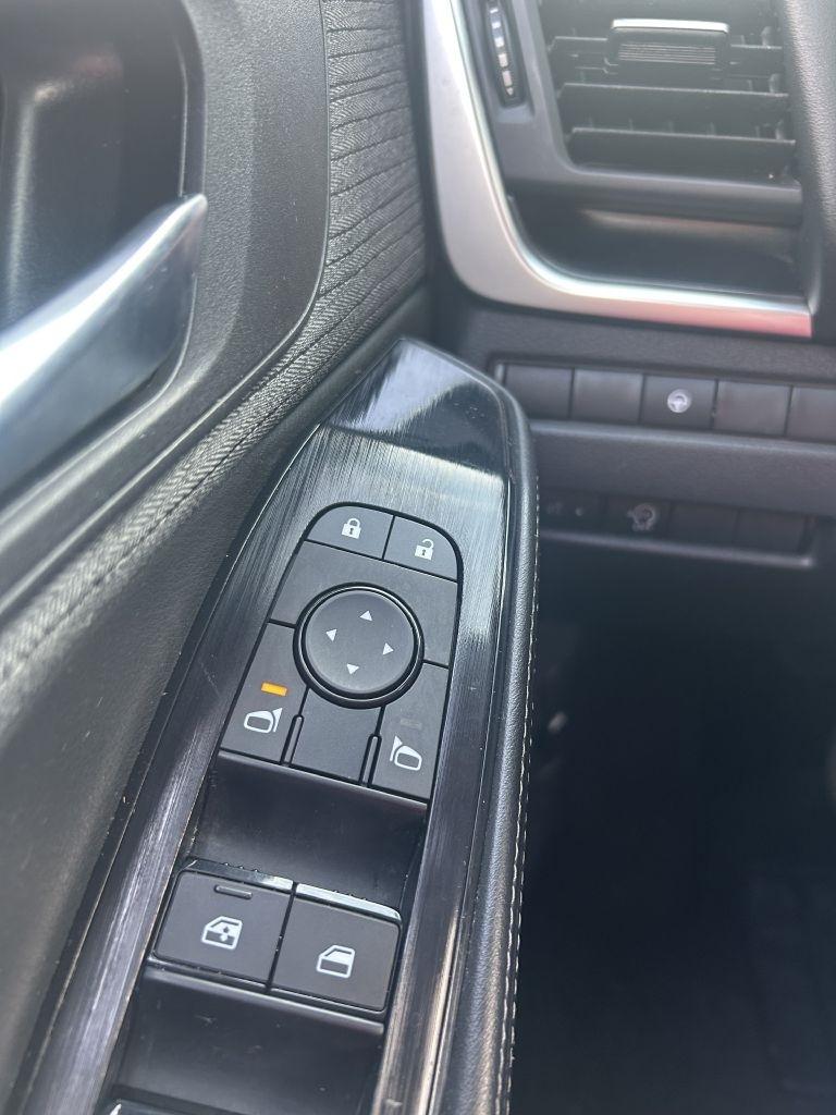 2023 Nissan Rogue SV - Photo 17