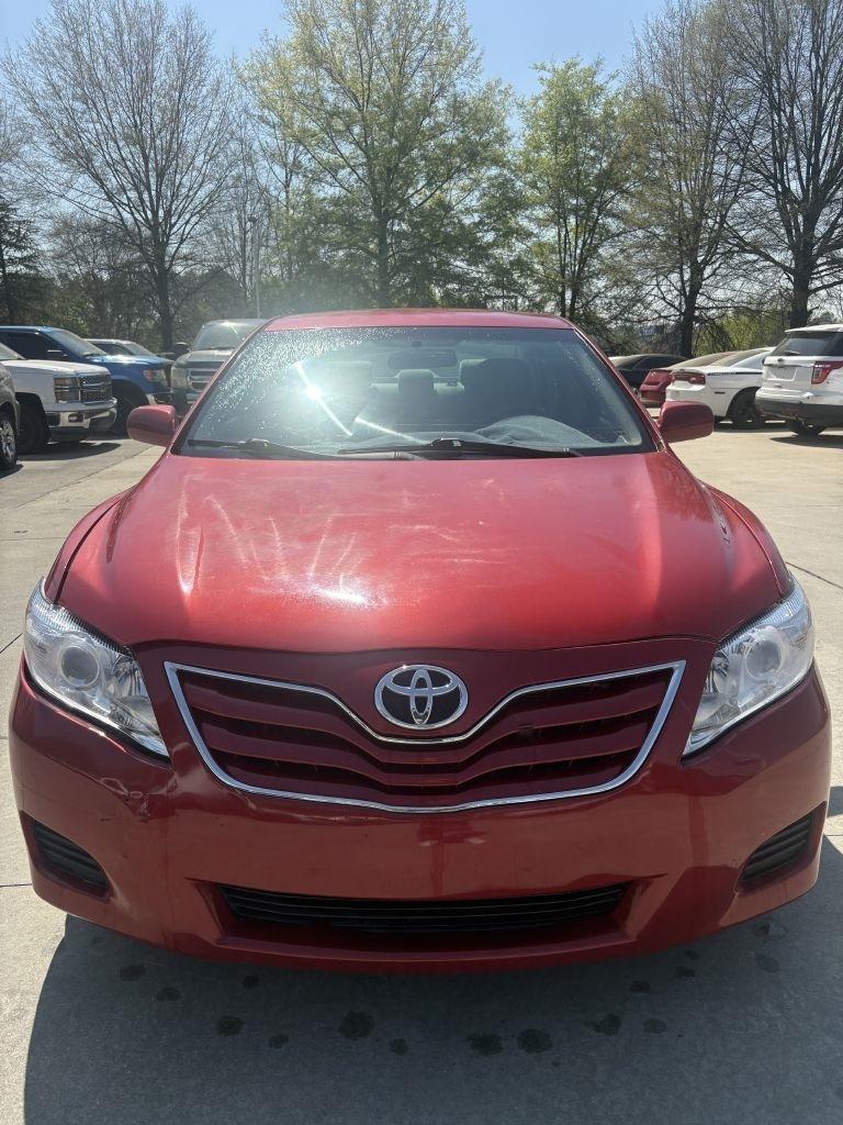 2011 Toyota Camry Base 6-Spd AT