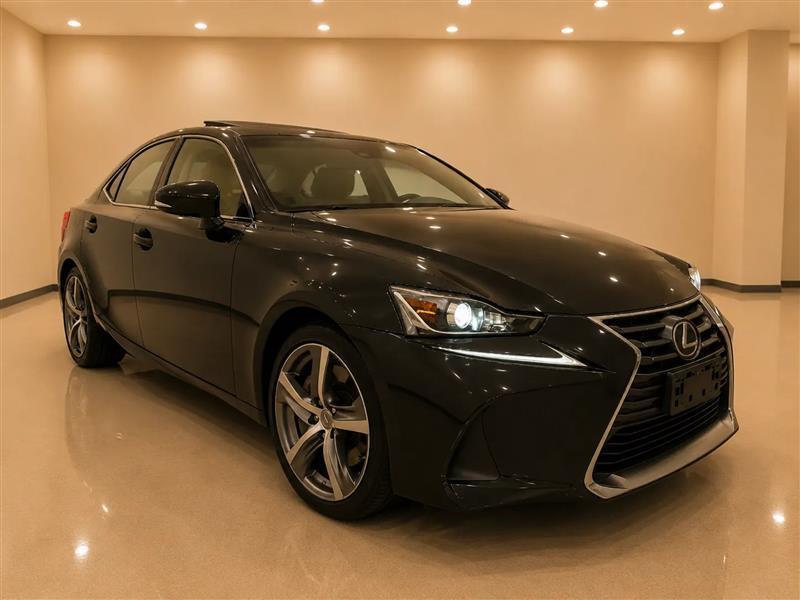 2017 Lexus IS