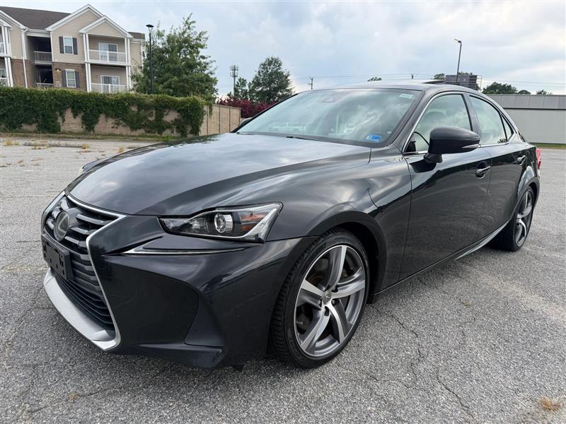 2017 Lexus IS