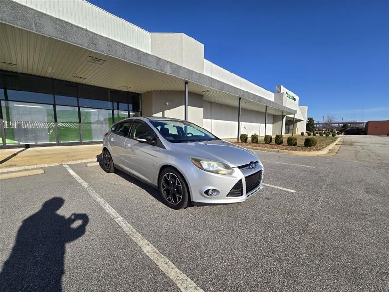 Ford Focus SE Hatch 2014