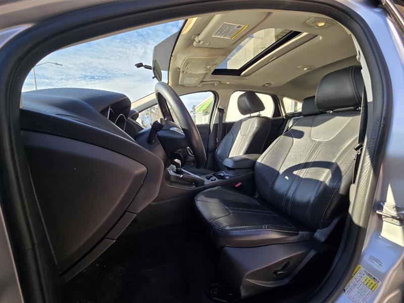 Ford Focus SE Hatch 2014