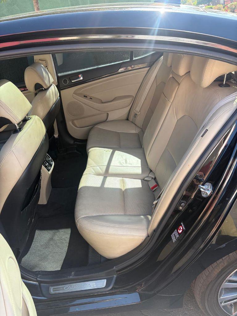 Kia Cadenza Limited 2014