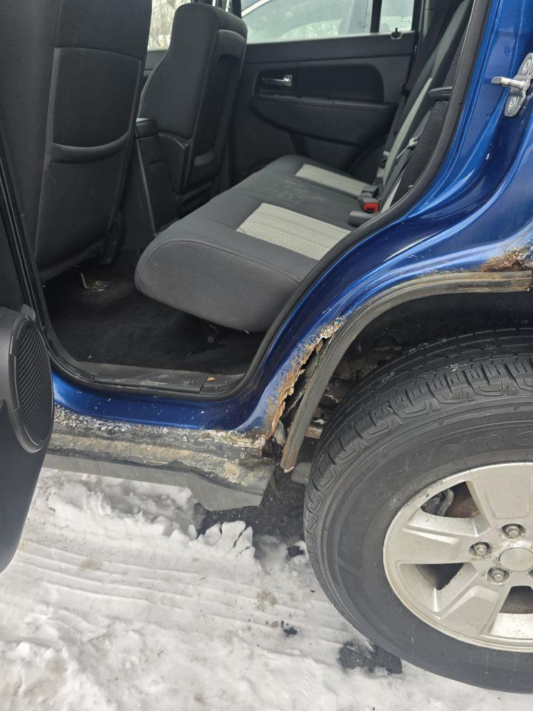 Jeep Liberty Sport 4WD 2010