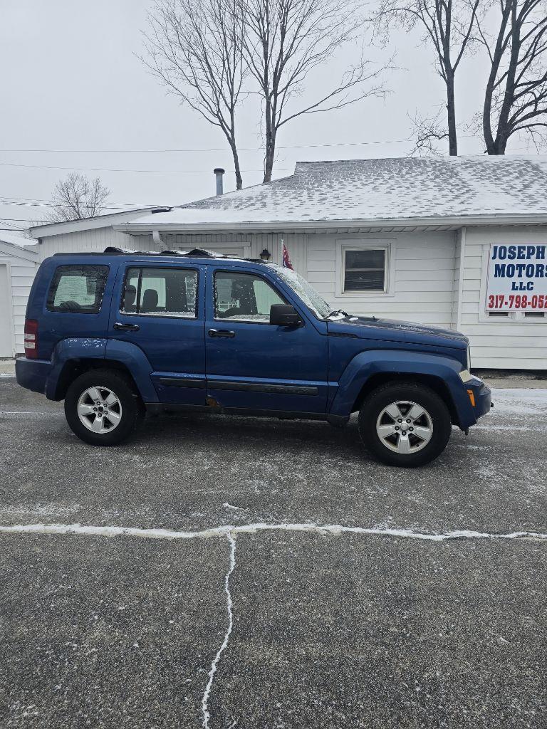 Jeep Liberty Sport 4WD 2010