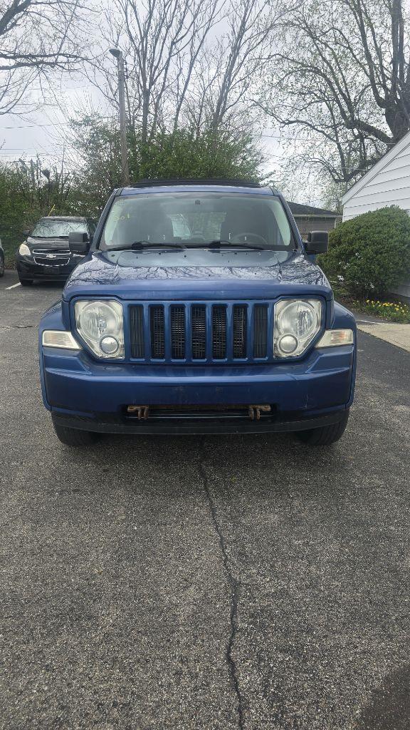 Jeep Liberty Sport 4WD 2010