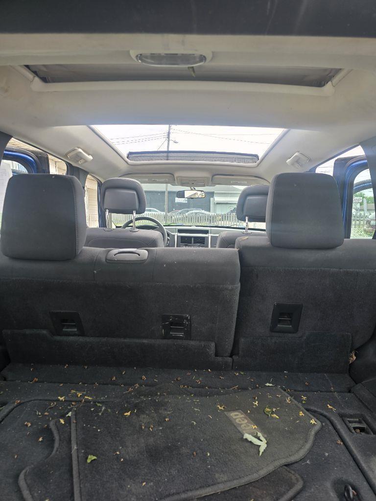 Jeep Liberty Sport 4WD 2010