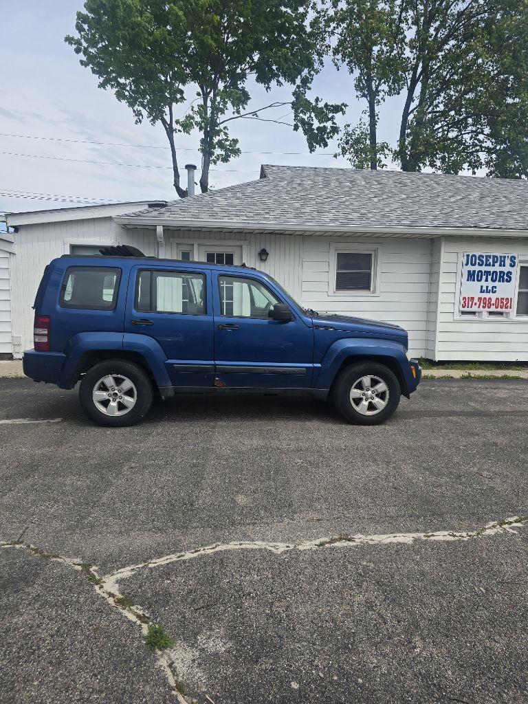 Jeep Liberty Sport 4WD 2010