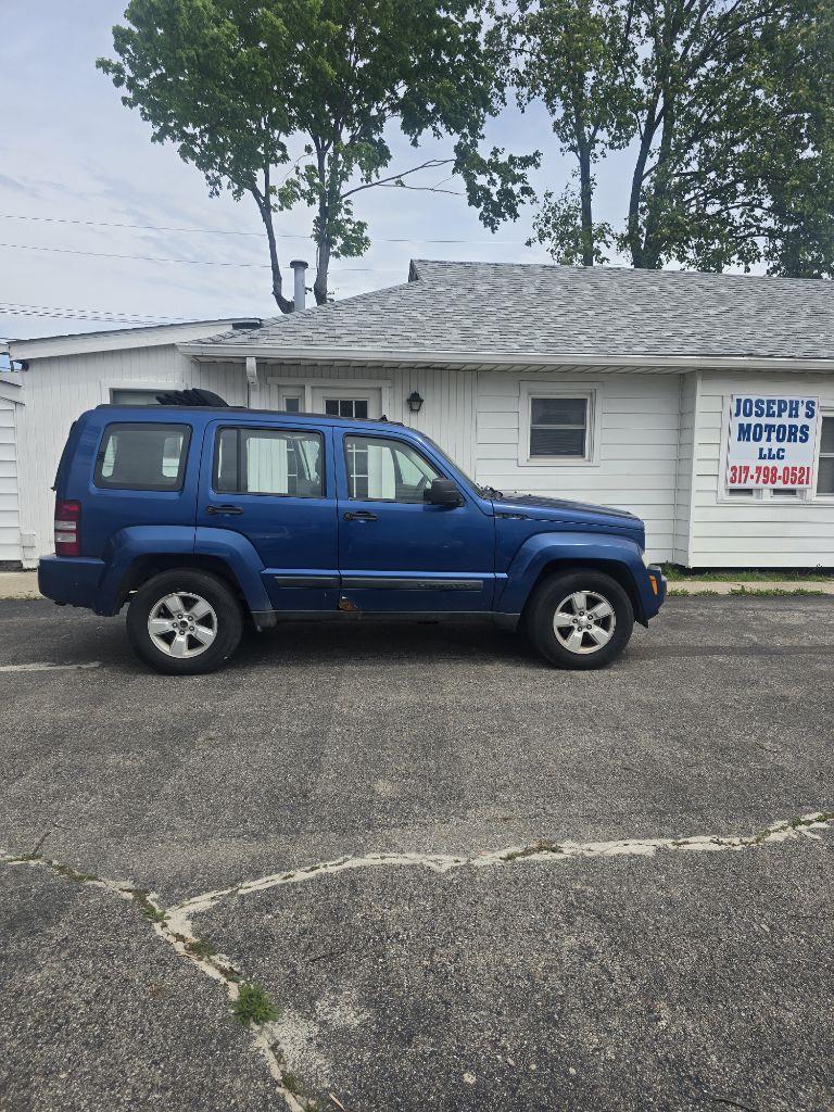 Jeep Liberty Sport 4WD 2010