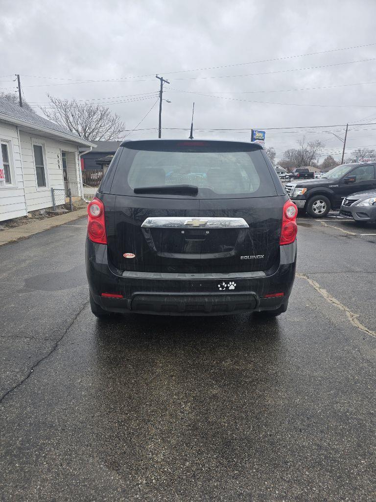 Chevrolet Equinox LS 2WD 2011