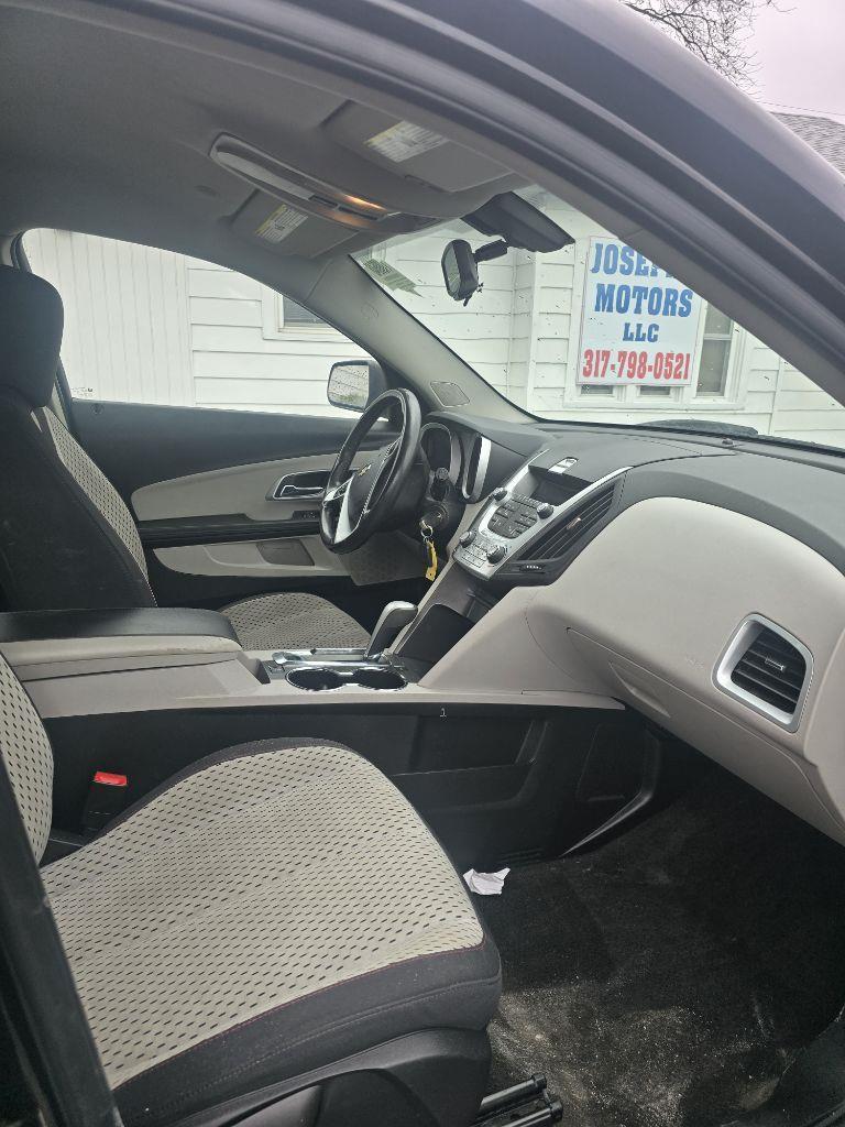 Chevrolet Equinox LS 2WD 2011