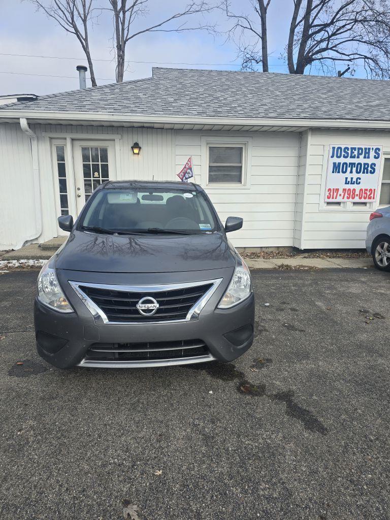 Nissan Versa 1.6 S 5M 2018