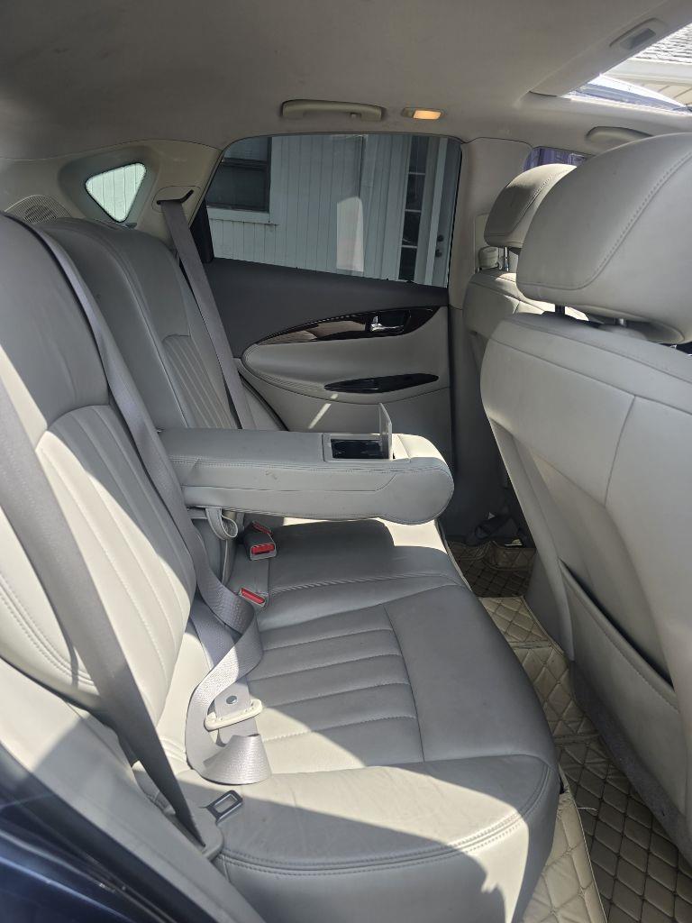 Infiniti EX EX35 AWD 2010