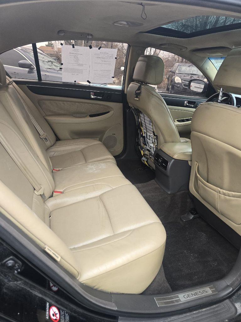 Hyundai Genesis 3.8L 2010