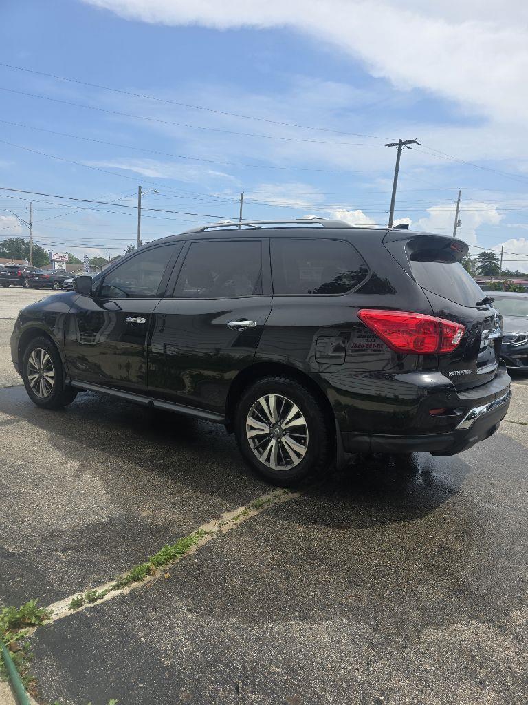 Nissan Pathfinder S 2WD 2019