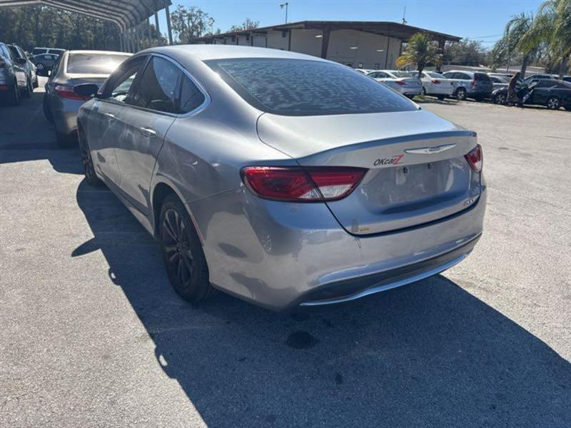 Chrysler 200 Limited 2015