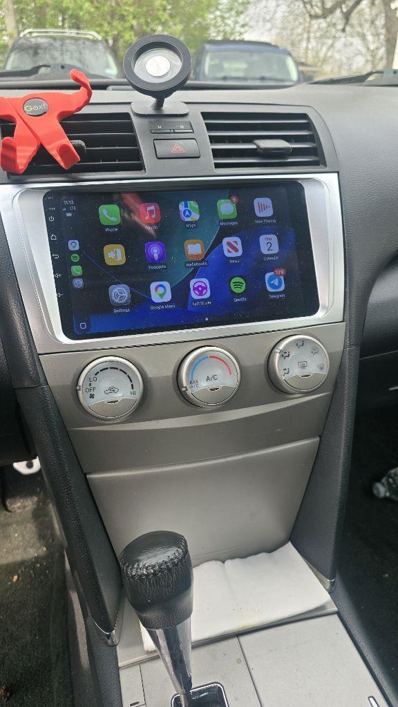 Toyota Camry Base 6-Spd AT 2011