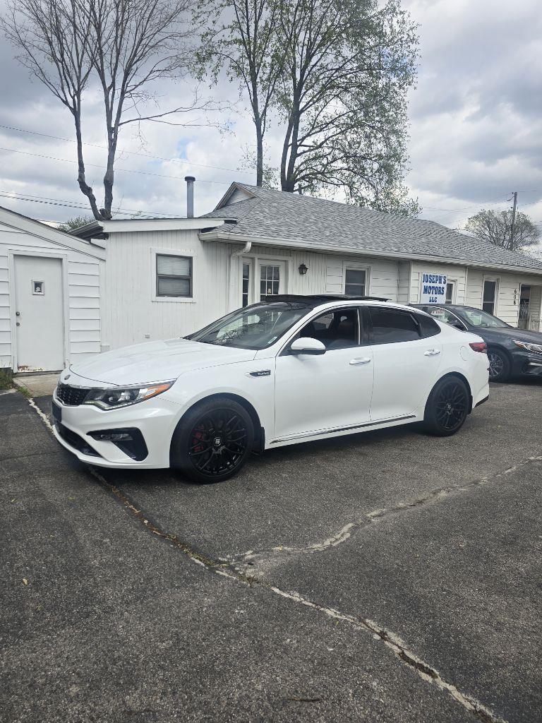 Kia Optima SXL Turbo 2019