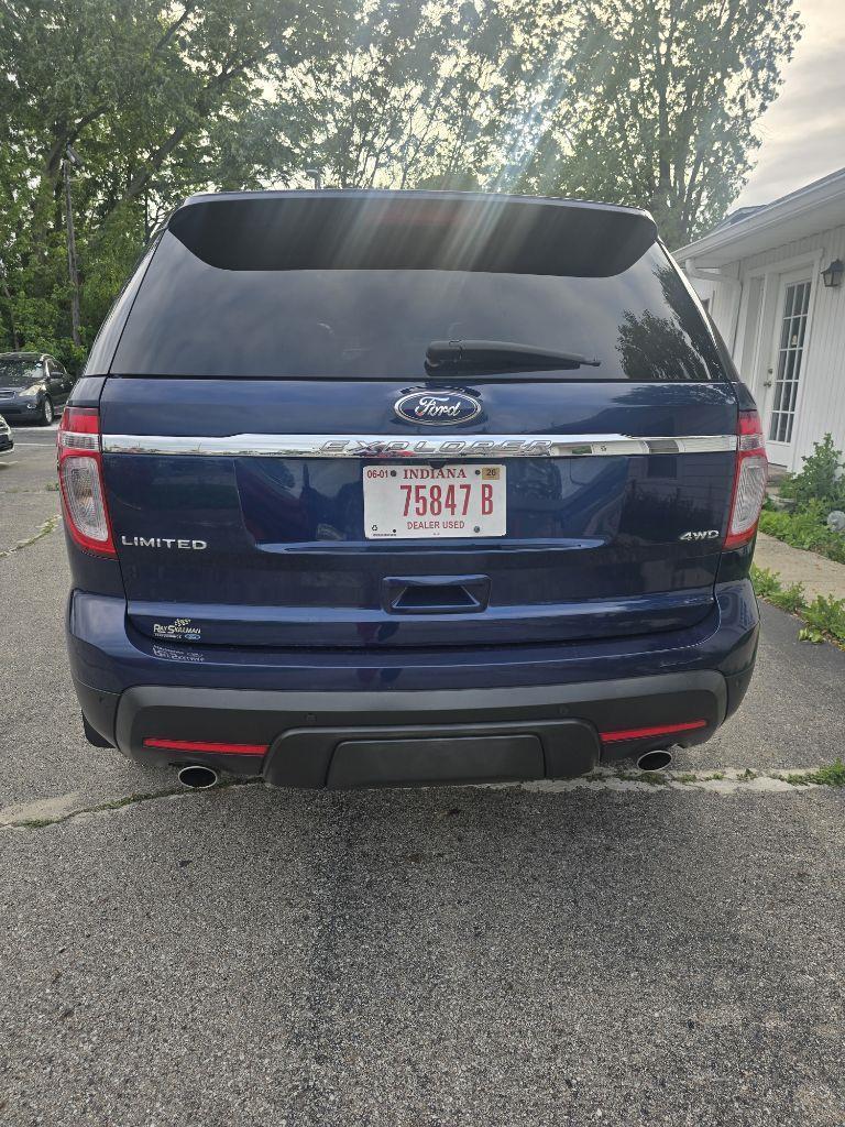 Ford Explorer Limited 4WD 2012