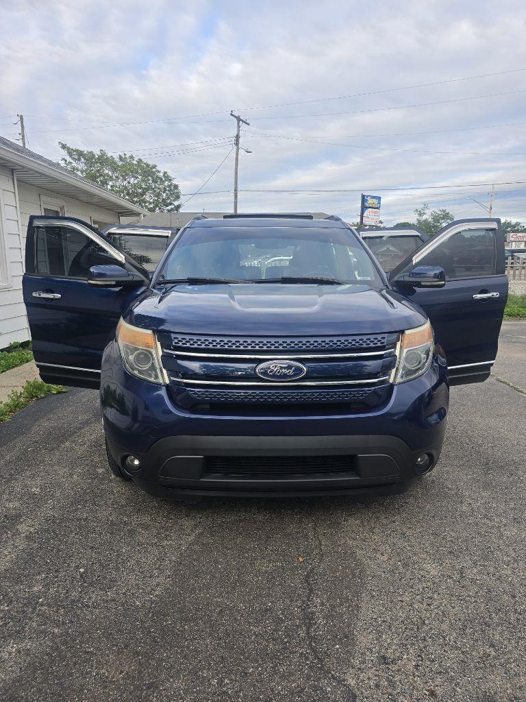 Ford Explorer Limited 4WD 2012