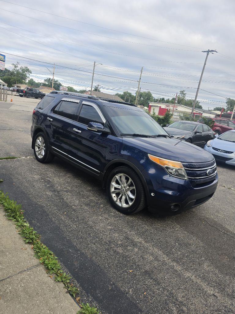 Ford Explorer Limited 4WD 2012