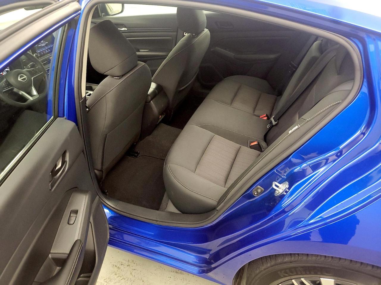 Nissan Altima SV FWD 2025