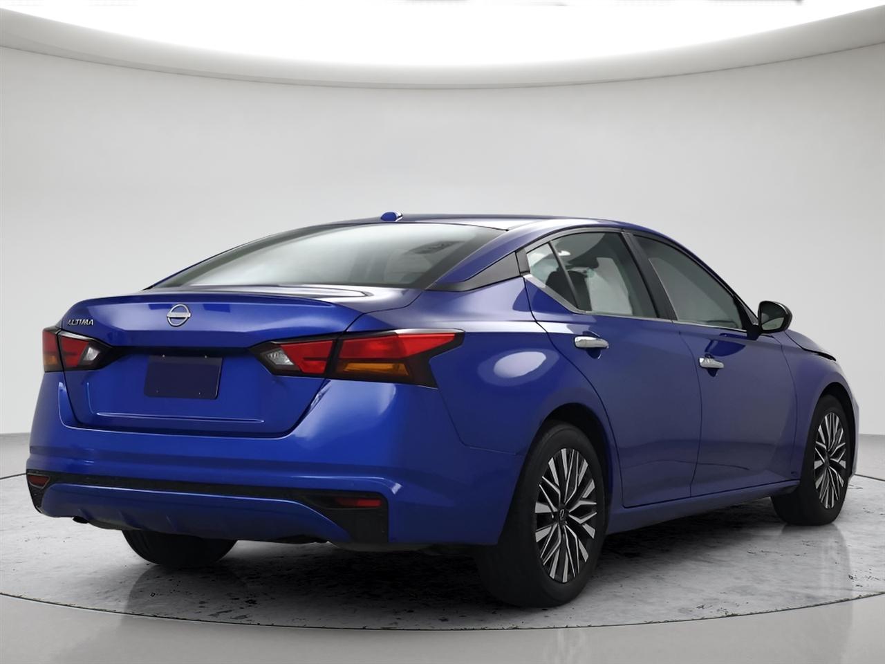 Nissan Altima SV FWD 2025