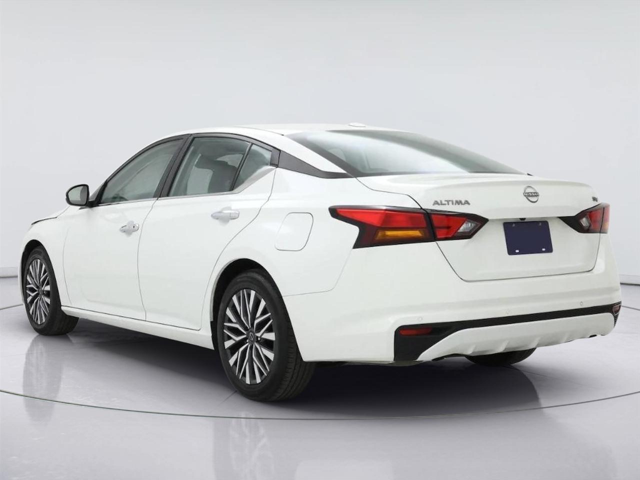 Nissan Altima SV FWD 2025