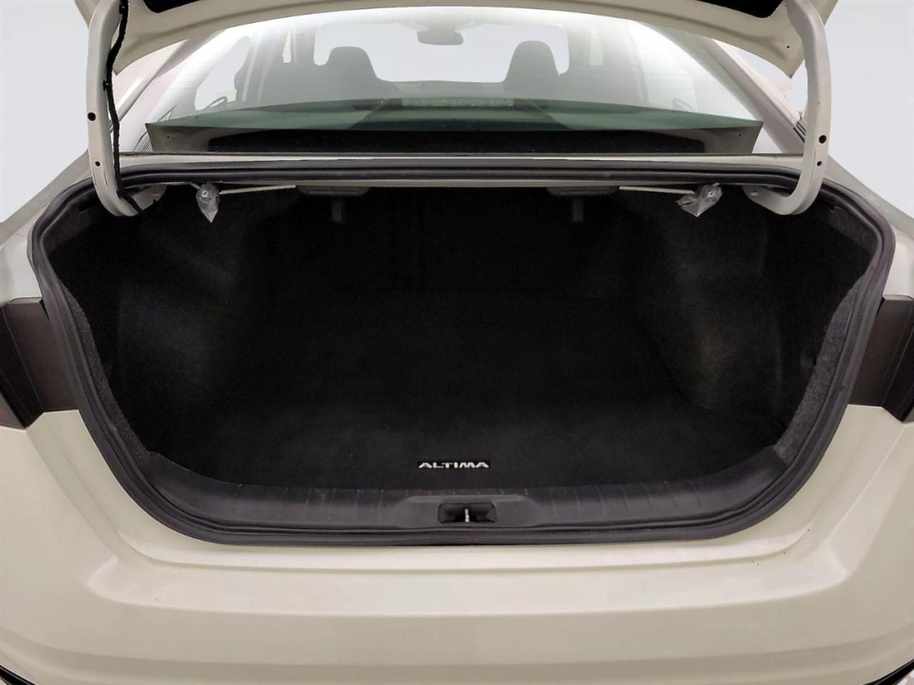 Nissan Altima SV FWD 2025