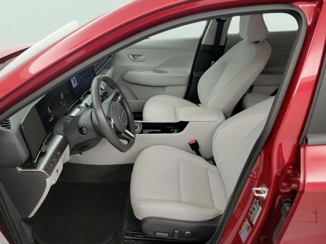 Hyundai Kona SEL FWD 2025