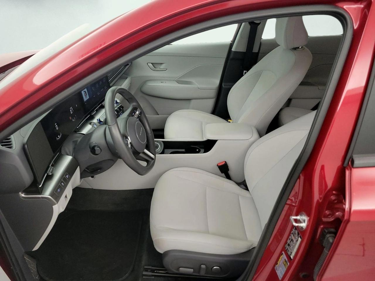 Hyundai Kona SEL FWD 2025