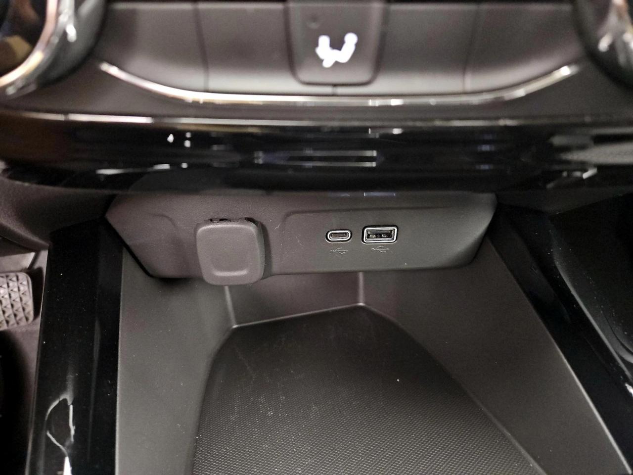 Chevrolet Trax FWD 4dr LT 2025