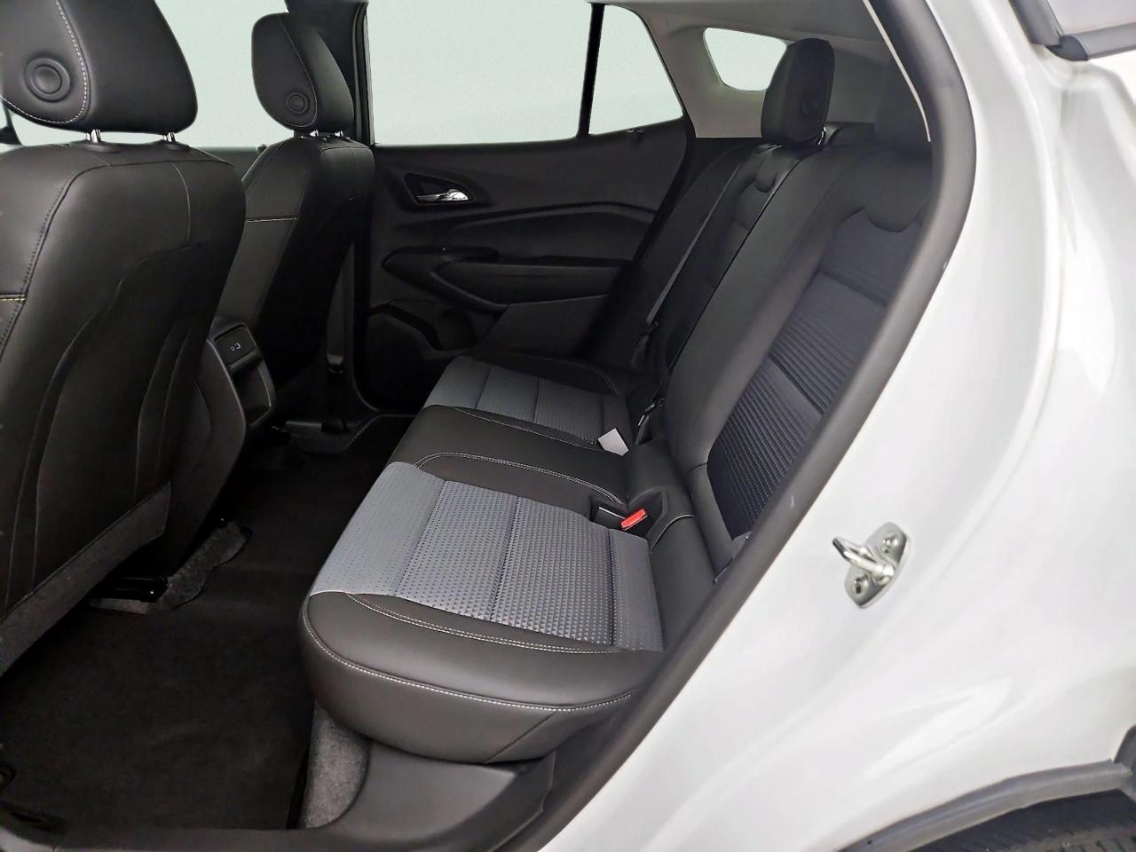 Chevrolet Trax FWD 4dr LT 2025