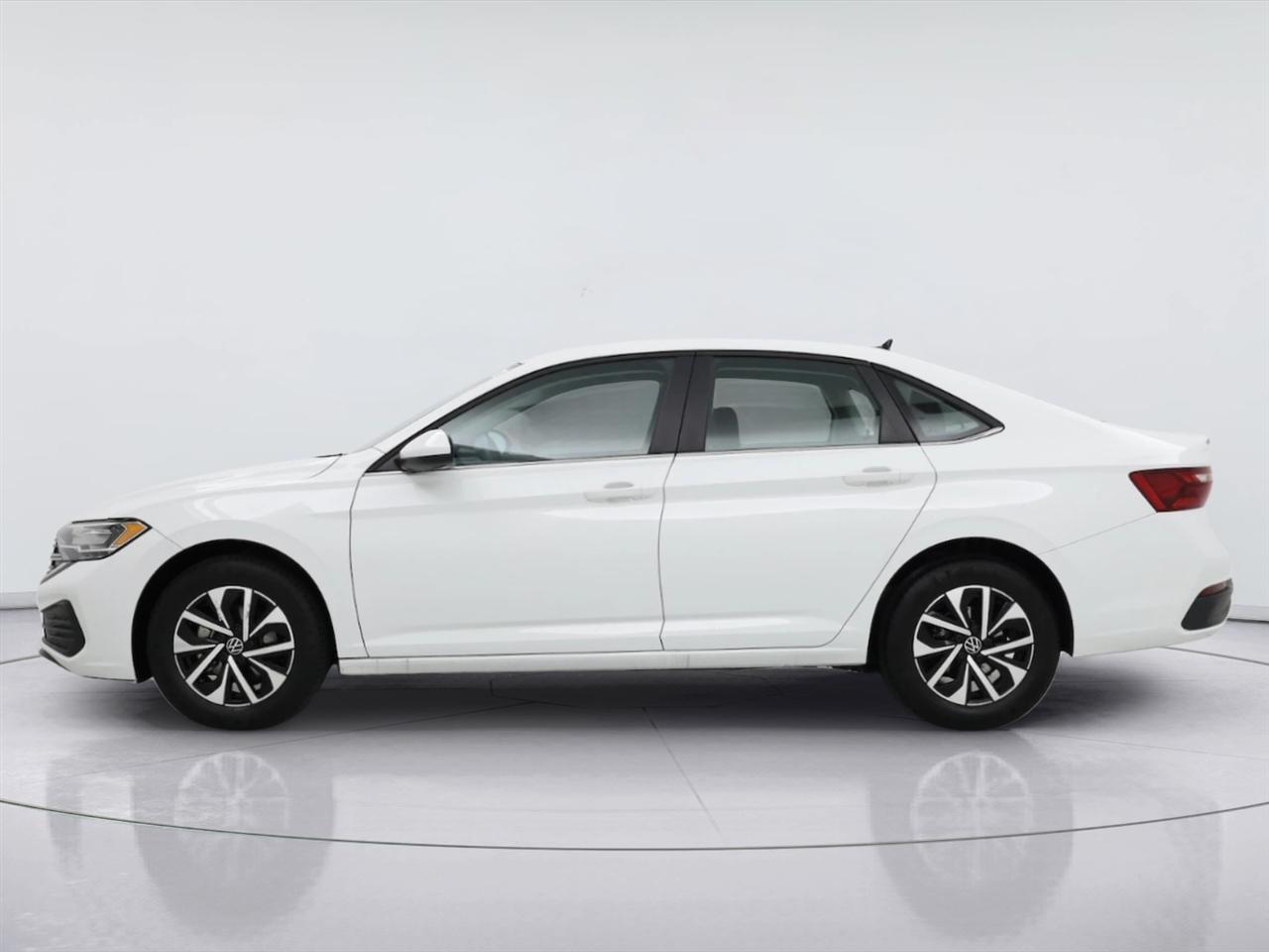 Volkswagen Jetta S Auto 2025