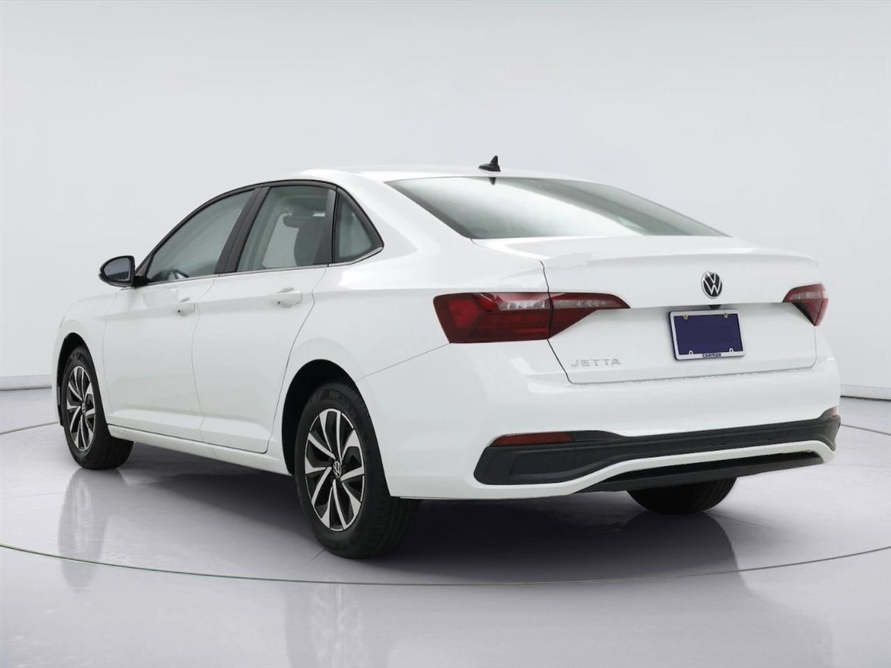 Volkswagen Jetta S Auto 2025