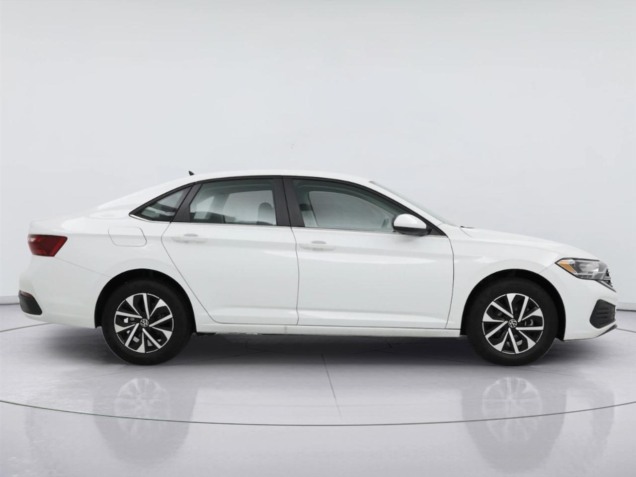 Volkswagen Jetta S Auto 2025