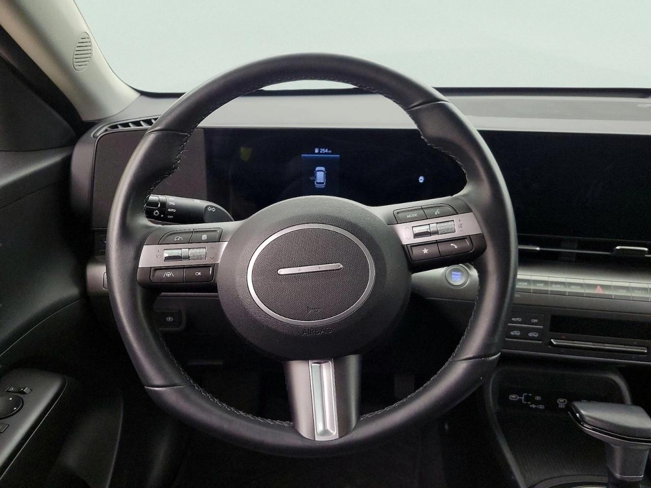 Hyundai Kona SEL AWD 2025